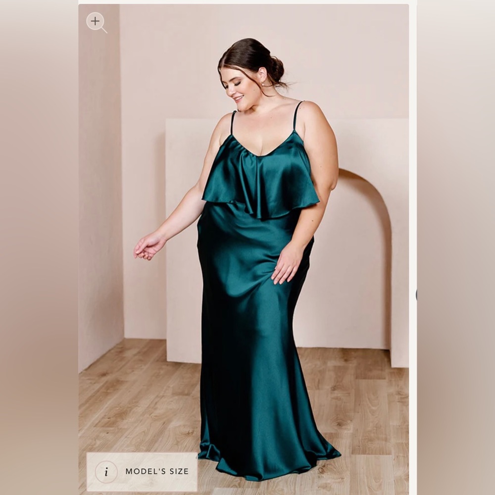 Revelry Made to Order Dress in Style- RILEY- color- SILVER SAGE-size 18